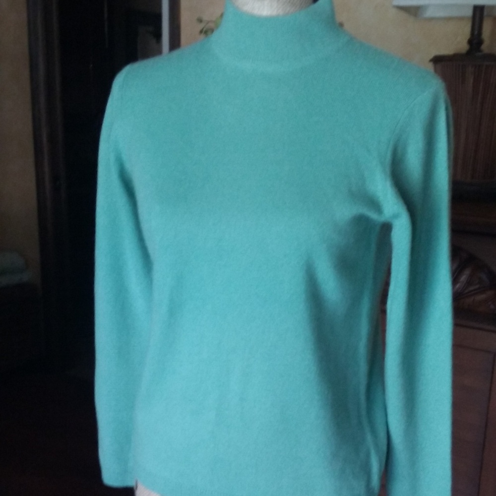 NWT Charter Club 2 Ply 100% Cashmere Sweater